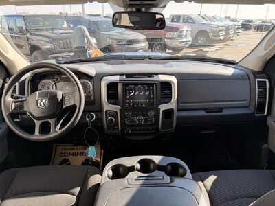 2020 RAM 1500 Ext Cab, $24700. Photo 4