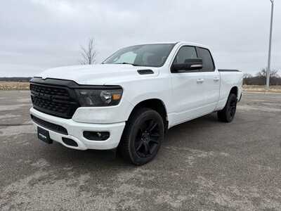 2022 RAM 1500 Ext Cab, $25000. Photo 3