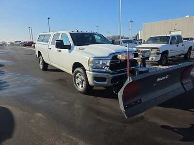 2024 RAM 2500 Crew Cab, $0. Photo 3