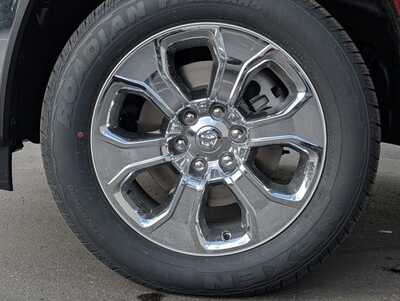 2026 RAM 1500 Crew Cab, $56228. Photo 4