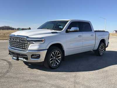 2025 RAM 1500 Crew Cab, $57000. Photo 2
