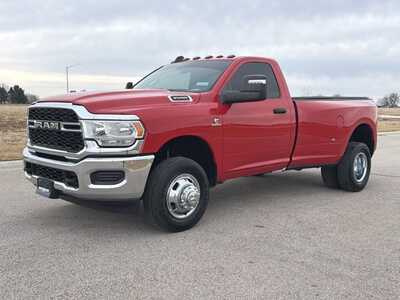 2024 RAM 3500 Reg Cab, $51400. Photo 2