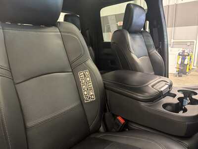 2020 RAM 2500 Crew Cab, $40500. Photo 10