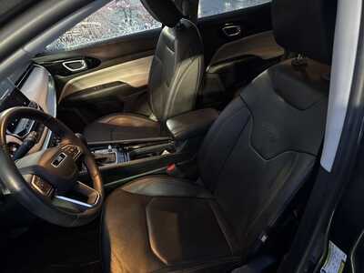 2022 Jeep Compass, $24000. Photo 9