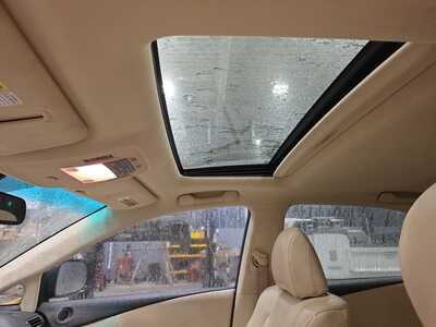 2010 Lexus RX 350, $0. Photo 8