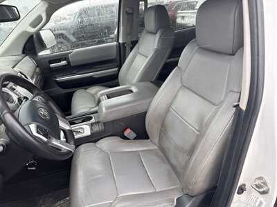 2015 Toyota Tundra 4WD, $28000. Photo 10
