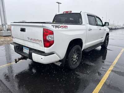 2015 Toyota Tundra 4WD, $28000. Photo 2