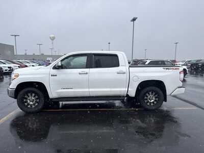 2015 Toyota Tundra 4WD, $28000. Photo 7