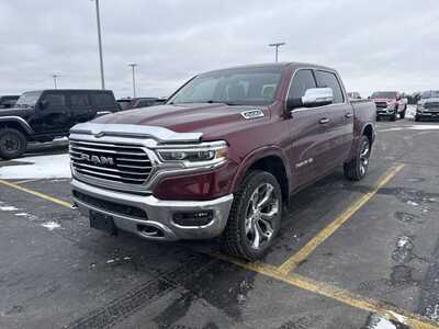 2019 RAM 1500 Crew Cab, $32500. Photo 5