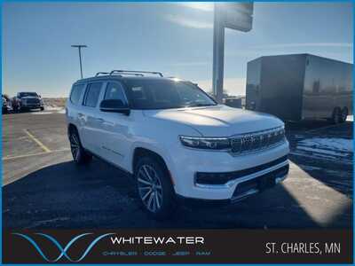 2023 Jeep Grand Wagoneer, $51000. Photo 1