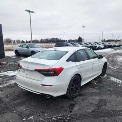 2024 Honda Civic, $25000. Photo 2