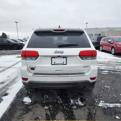 2019 Jeep Grand Cherokee, $20000. Photo 3