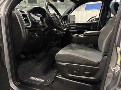 2024 RAM 2500 Crew Cab, $39600. Photo 4