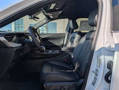 2026 Jeep Cherokee, $40509. Photo 5