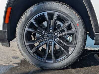 2026 Jeep Grand Wagoneer, $93551. Photo 4