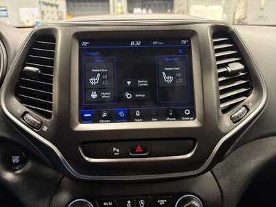 2020 Jeep Cherokee, $21500. Photo 7
