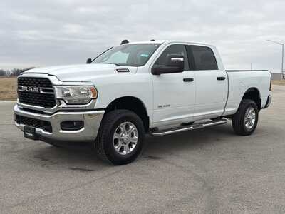 2024 RAM 2500 Crew Cab, $41000. Photo 2