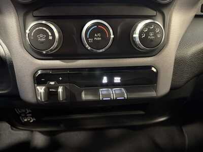 2024 RAM 2500 Crew Cab, $41000. Photo 8