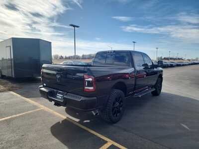 2024 RAM 3500 Crew Cab, $69000. Photo 2