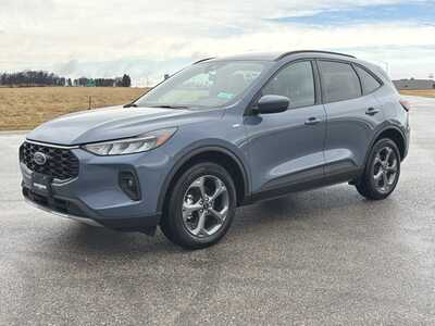 2025 Ford Escape, $23900. Photo 2