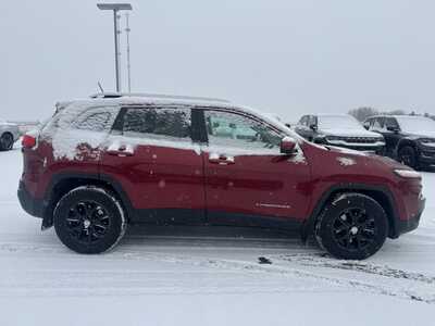 2015 Jeep Cherokee, $19990. Photo 2