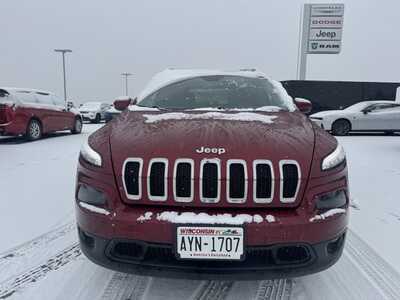 2015 Jeep Cherokee, $19990. Photo 8