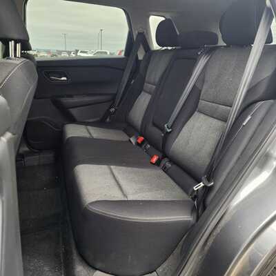 2024 Nissan Rogue, $23000. Photo 9