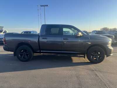 2014 RAM 1500 Crew Cab, $0. Photo 2