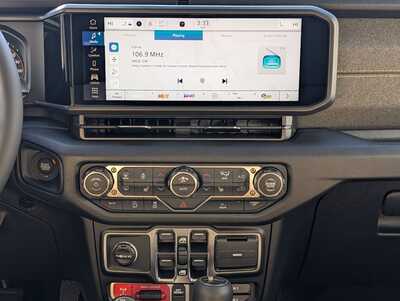 2026 Jeep Gladiator, $44734. Photo 10