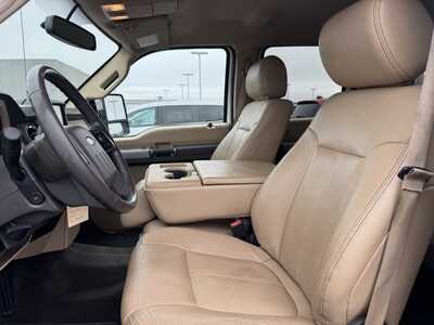 2015 Ford F350 Crew Cab, $0. Photo 9