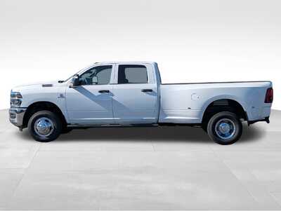2026 RAM 3500 Crew Cab, $65243. Photo 3