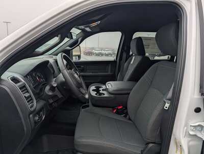 2026 RAM 3500 Crew Cab, $58178. Photo 5