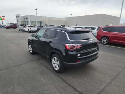 2020 Jeep Compass, $16000. Photo 4