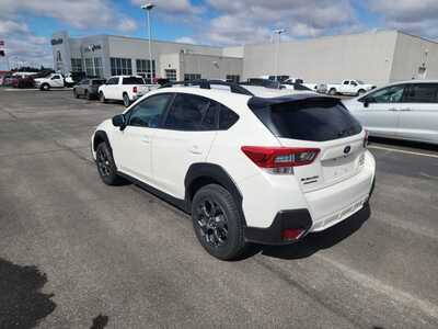 2023 Subaru Crosstrek, $23000. Photo 4