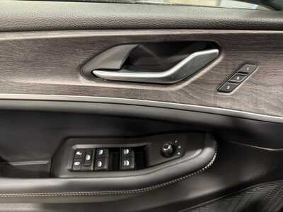 2024 Jeep Grand Cherokee, $35600. Photo 6