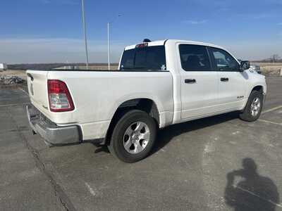 2023 RAM 1500 Crew Cab, $0. Photo 3