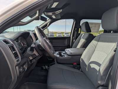 2026 RAM 2500 Crew Cab, $55608. Photo 5