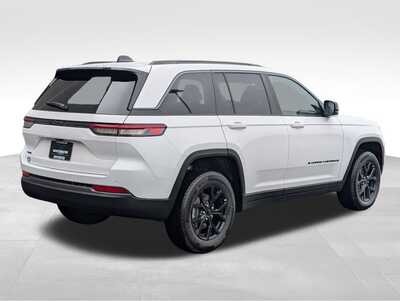 2026 Jeep Grand Cherokee, $43143. Photo 2