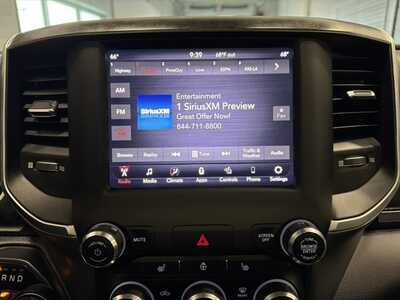 2019 RAM 1500 Crew Cab, $26500. Photo 6