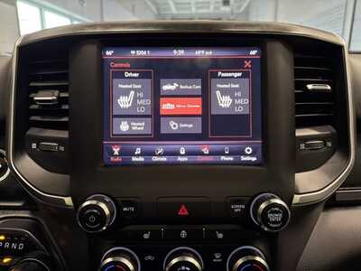 2019 RAM 1500 Crew Cab, $26500. Photo 7