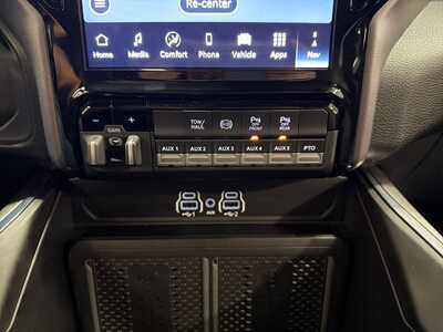 2026 RAM 3500 Crew Cab, $79000. Photo 6