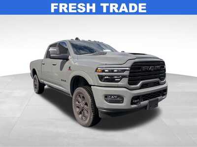 2026 RAM 2500 Crew Cab, $70000. Photo 1