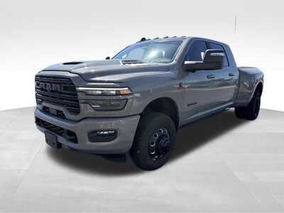 2026 RAM 3500 Crew Cab, $85000. Photo 3