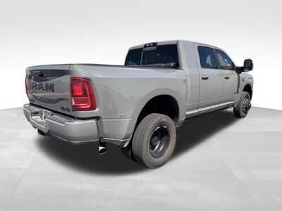 2026 RAM 3500 Crew Cab, $85000. Photo 7
