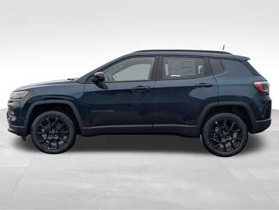 2026 Jeep Compass, $31959. Photo 3
