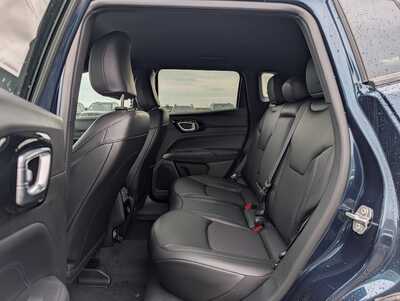 2026 Jeep Compass, $31959. Photo 6