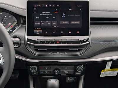 2026 Jeep Compass, $31959. Photo 9