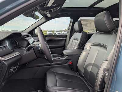 2026 Jeep Grand Cherokee, $43743. Photo 5