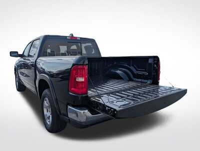 2026 RAM 1500 Crew Cab, $48072. Photo 7
