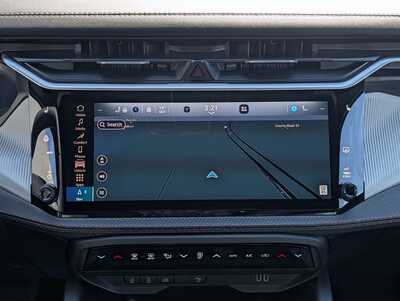 2026 Jeep Cherokee, $39926. Photo 9